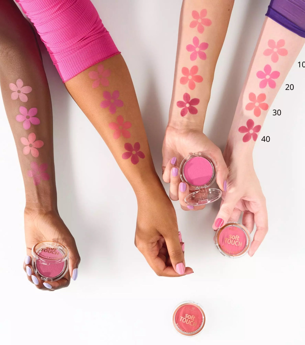 Essence soft TOUCH BOUNCY BLUSH