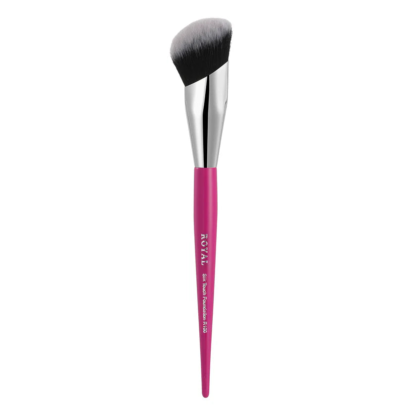 Royal Cosmetics Silk Touch Foundation Brush R100