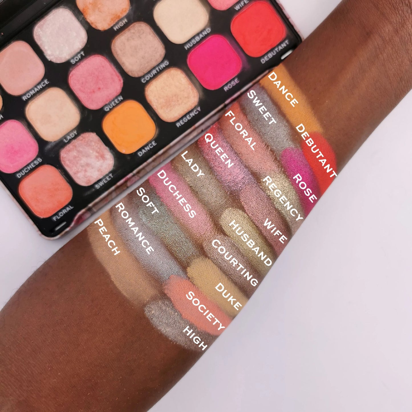 Makeup Revolution Forever Flawless Regal Romance Eyeshadow Palette